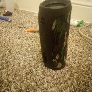 Jbl flip 4